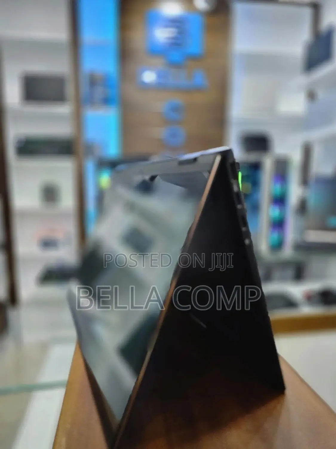 New Laptop Asus ZenBook Flip S UX370UA 16GB Intel Core I7 SSD 1T