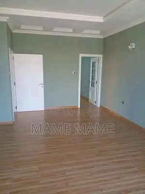 7bdrm House in Addis Abeba, Bole for sale