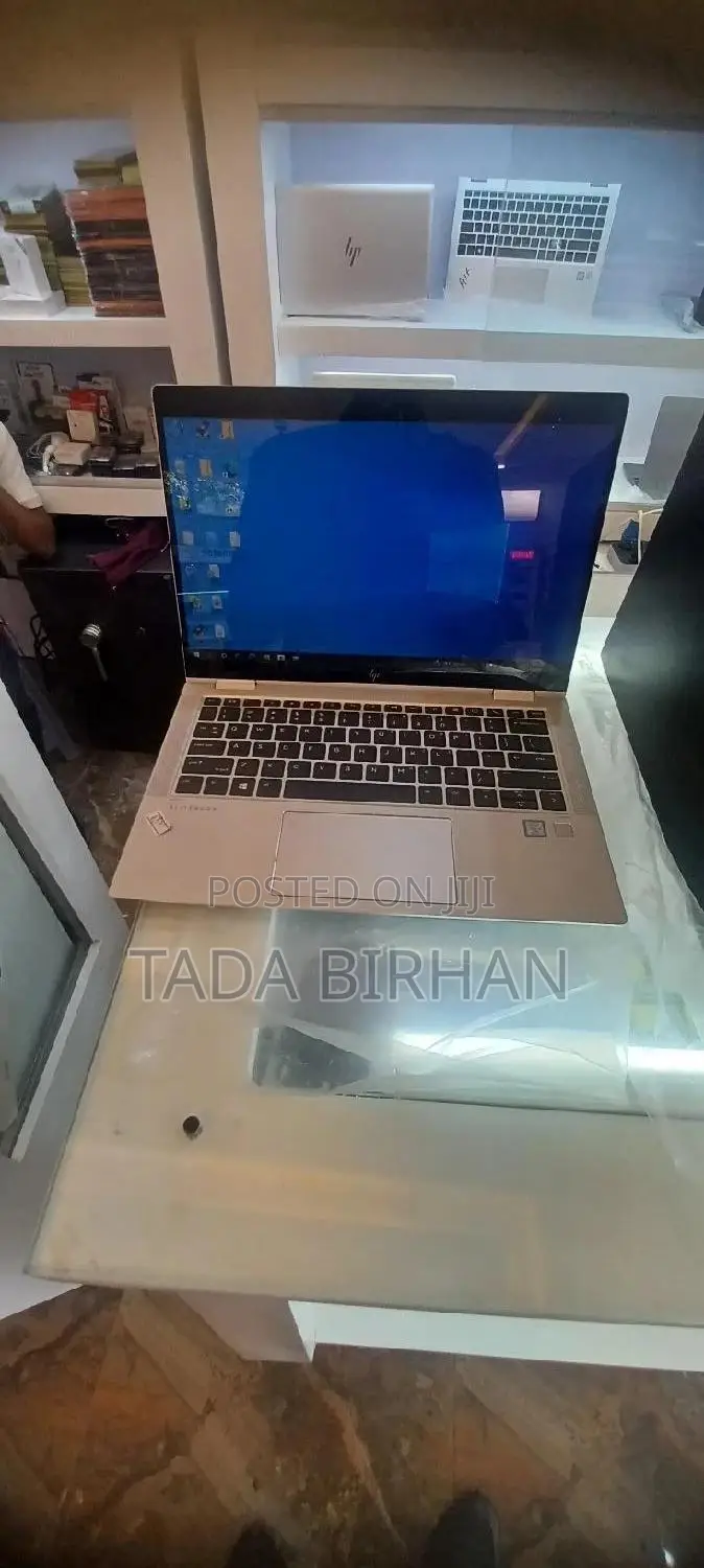 New Laptop HP EliteBook 1030 16GB Intel Core i5 SSD 512GB