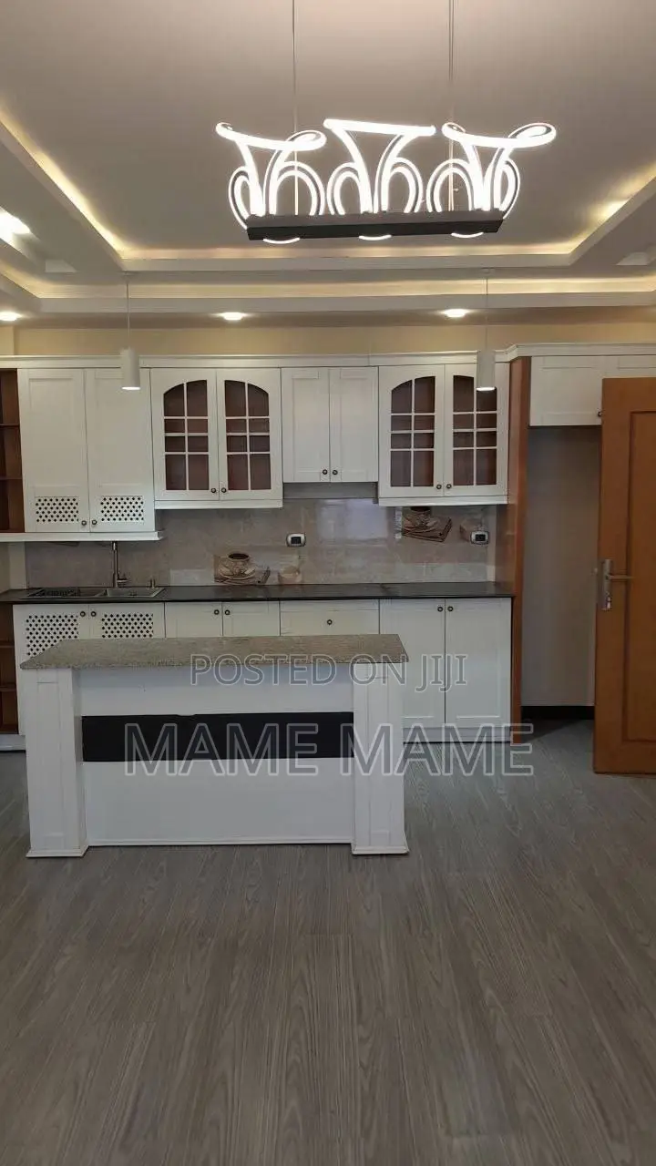 6bdrm House in Addis Abeba, Bole for sale