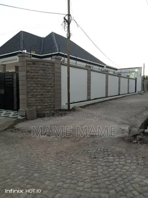 5bdrm Villa in Addis Abeba, Bole for sale