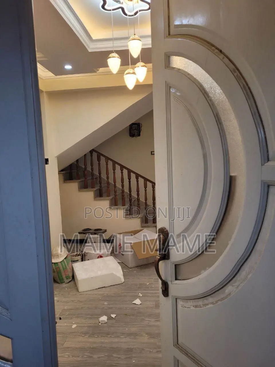 5bdrm Villa in Addis Abeba, Bole for sale