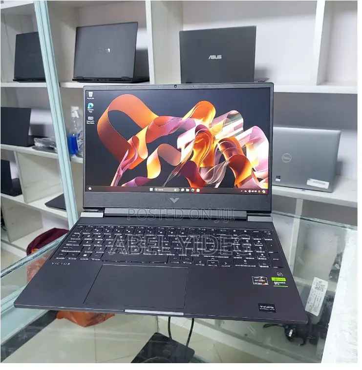 New Laptop HP Victus 15 8GB AMD Ryzen 5 SSD 512GB