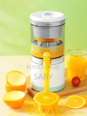 This Portable Citrus Juicer