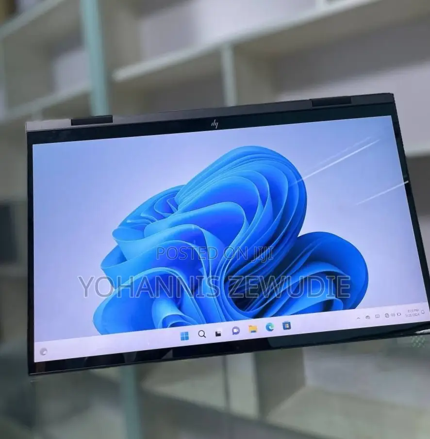 New Laptop HP Envy X360 16GB AMD Ryzen 5 SSD 512GB