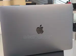 New Laptop Apple MacBook Pro 2017 16GB Intel Core I5 SSD 512GB