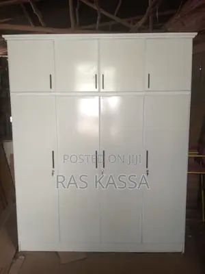 2 ሜትር ቁምሳጥን ከነተደራቢው