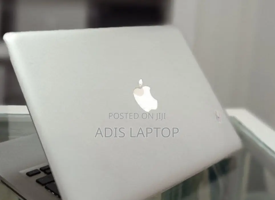 New Laptop Apple MacBook 2010 12GB Intel Core I5 SSD 512GB