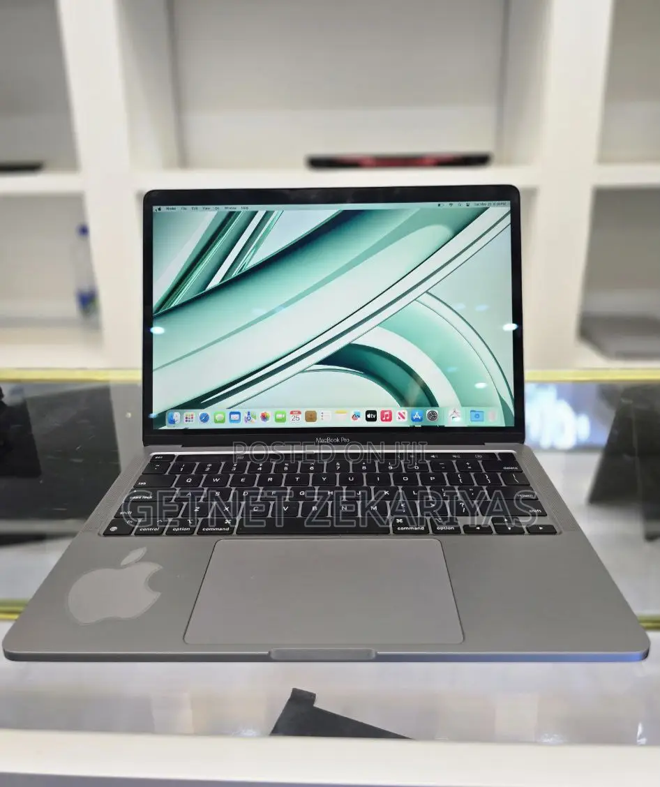 New Laptop Apple MacBook Pro 8GB Apple M2 SSD 256GB