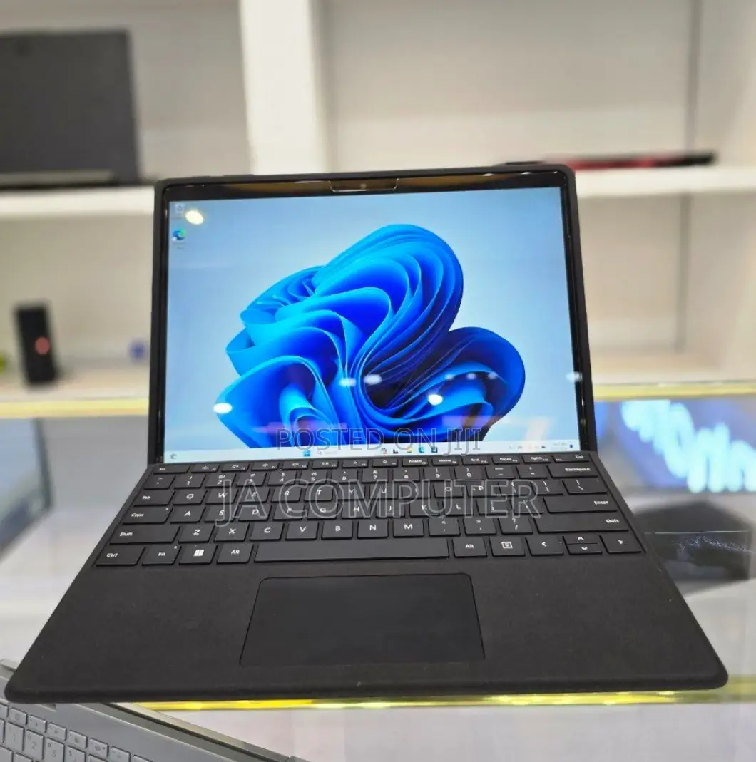 New Laptop Microsoft Surface Pro 9 16GB Intel Core I7 SSD 256GB