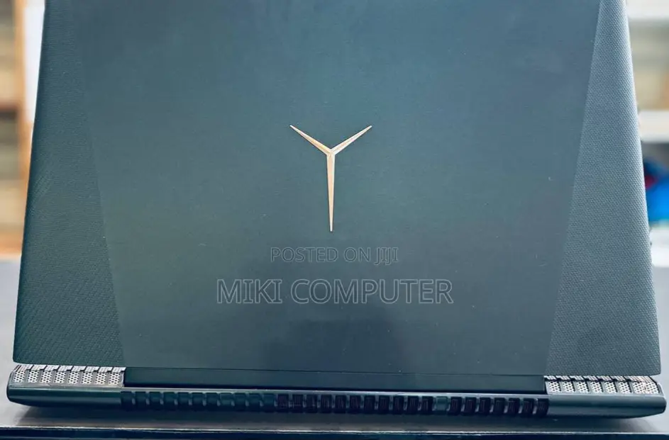 New Laptop Lenovo Legion 5 8GB Intel Core I7 HDD 1T