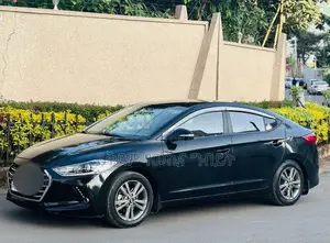 Hyundai Avante 2017 Black