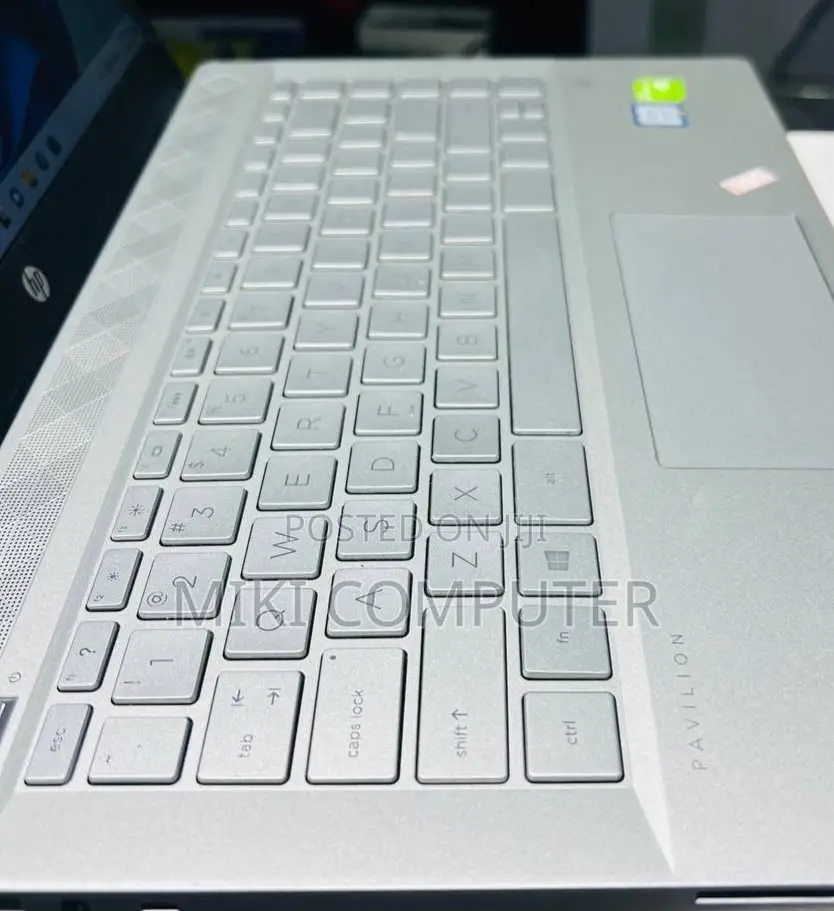 New Laptop HP Pavilion 14 8GB Intel Core I7 HDD 1T