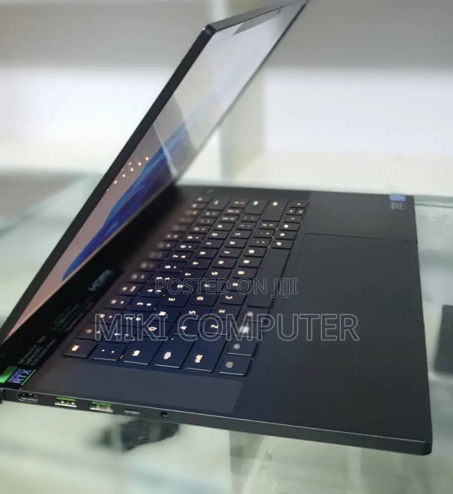 New Laptop Razer Blade 16GB Intel Core I7 SSD 1T