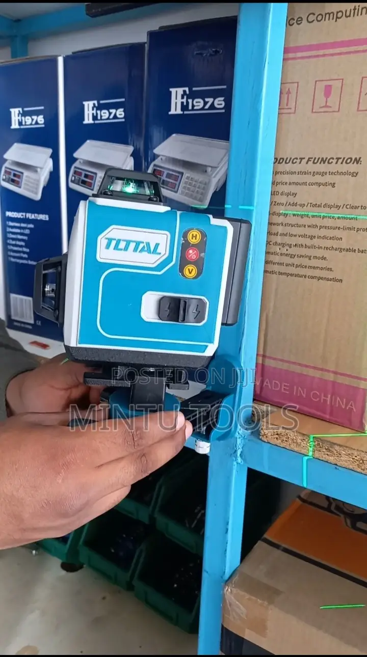 Total Laser Water Level 360°