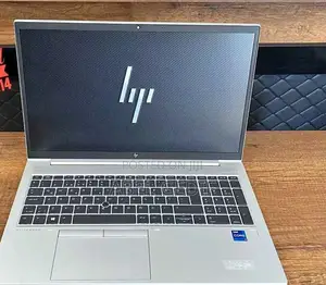 New Laptop HP EliteBook 840 G8 16GB Intel Core I7 SSD 512GB