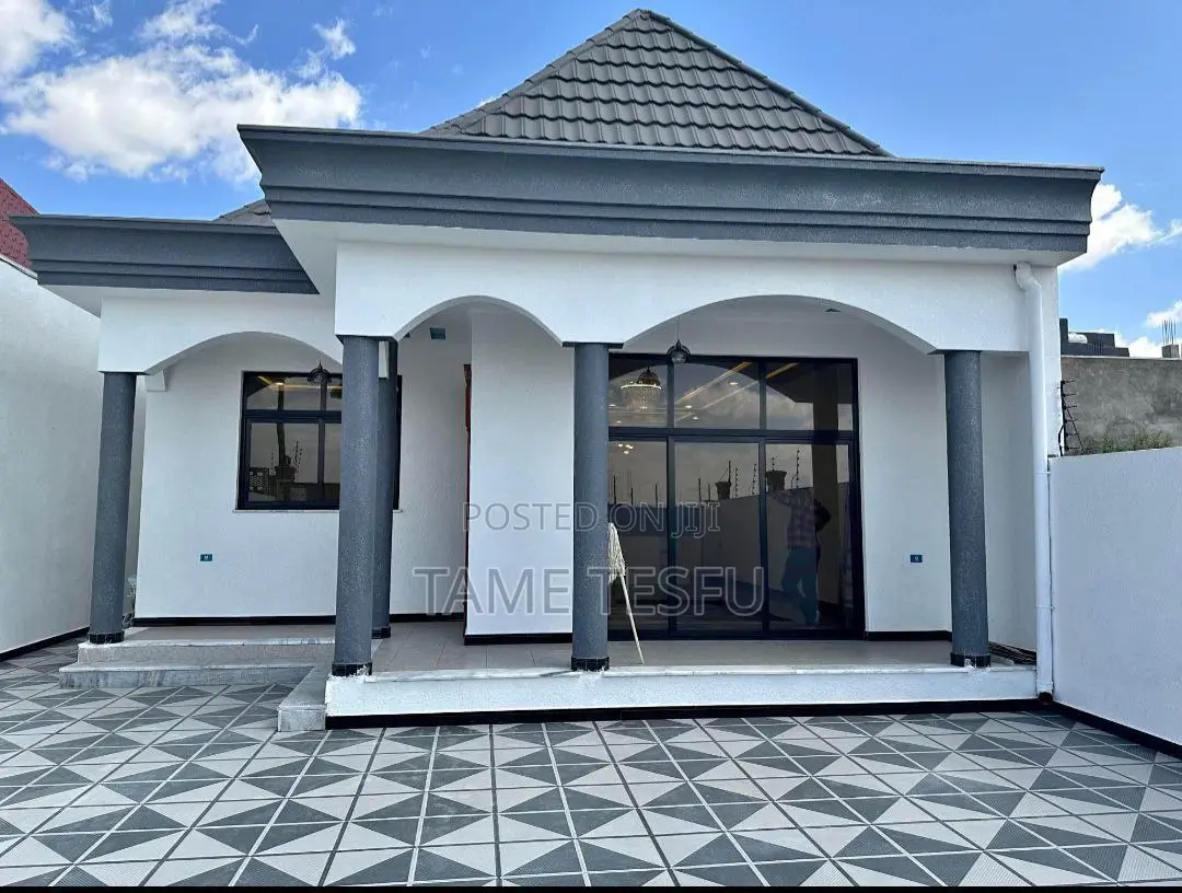 Furnished 4bdrm Villa in Hayat, Bole for sale