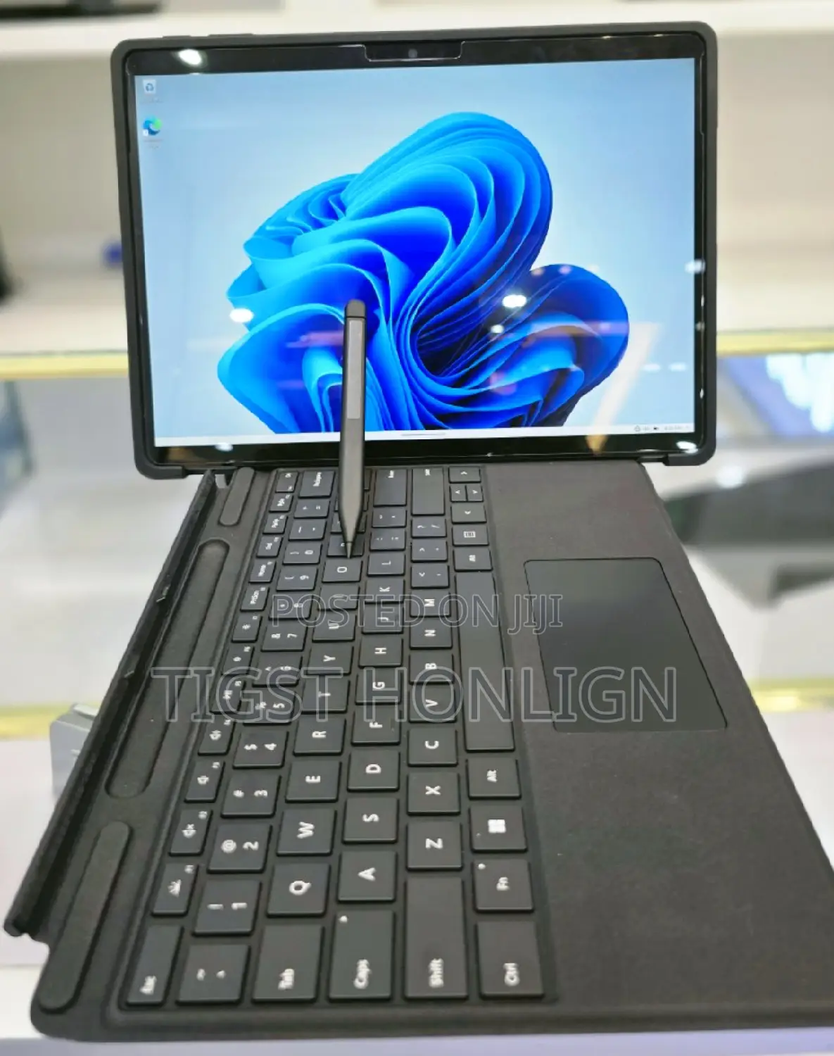 New Laptop Microsoft Surface Pro 9 16GB Intel Core I7 SSD 256GB