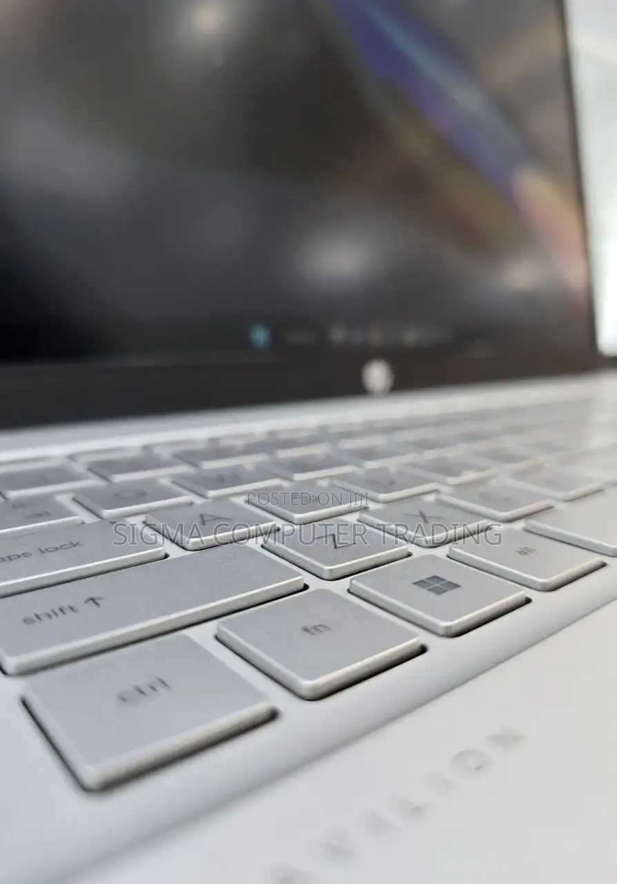 New Laptop HP Pavilion 15 16GB Intel Core I7 SSD 1T