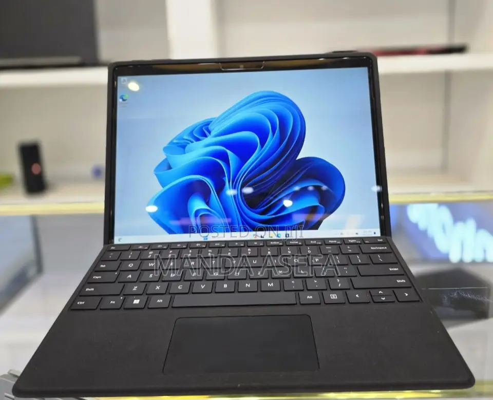 New Laptop Microsoft Surface Pro 9 16GB Intel Core I7 SSD 256GB