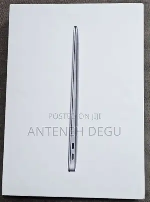 New Laptop Apple MacBook Air 2020 M1 8GB Apple M1 SSD 256GB