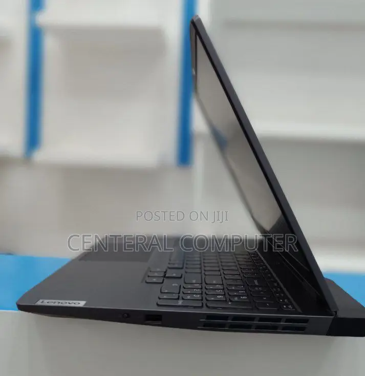 New Laptop Lenovo ThinkPad Yoga 370 8GB AMD Ryzen 7 SSD 512GB