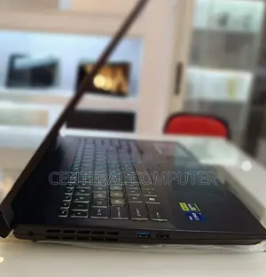 New Laptop MSI Pulse GL66 16GB Intel Core I7 SSD 1T