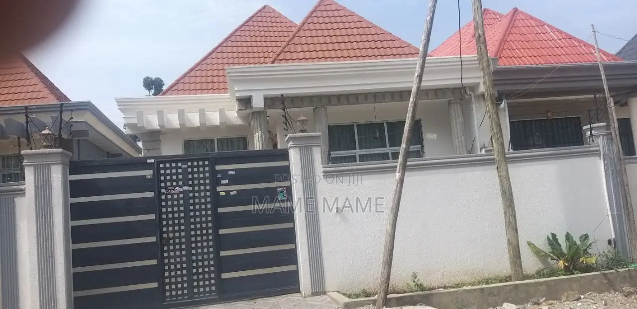 3bdrm Villa in Addis Abeba, Bole for sale
