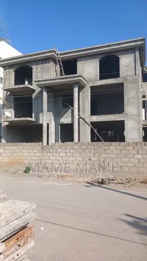 Photo - 7bdrm House in Addis Abeba, Bole for sale