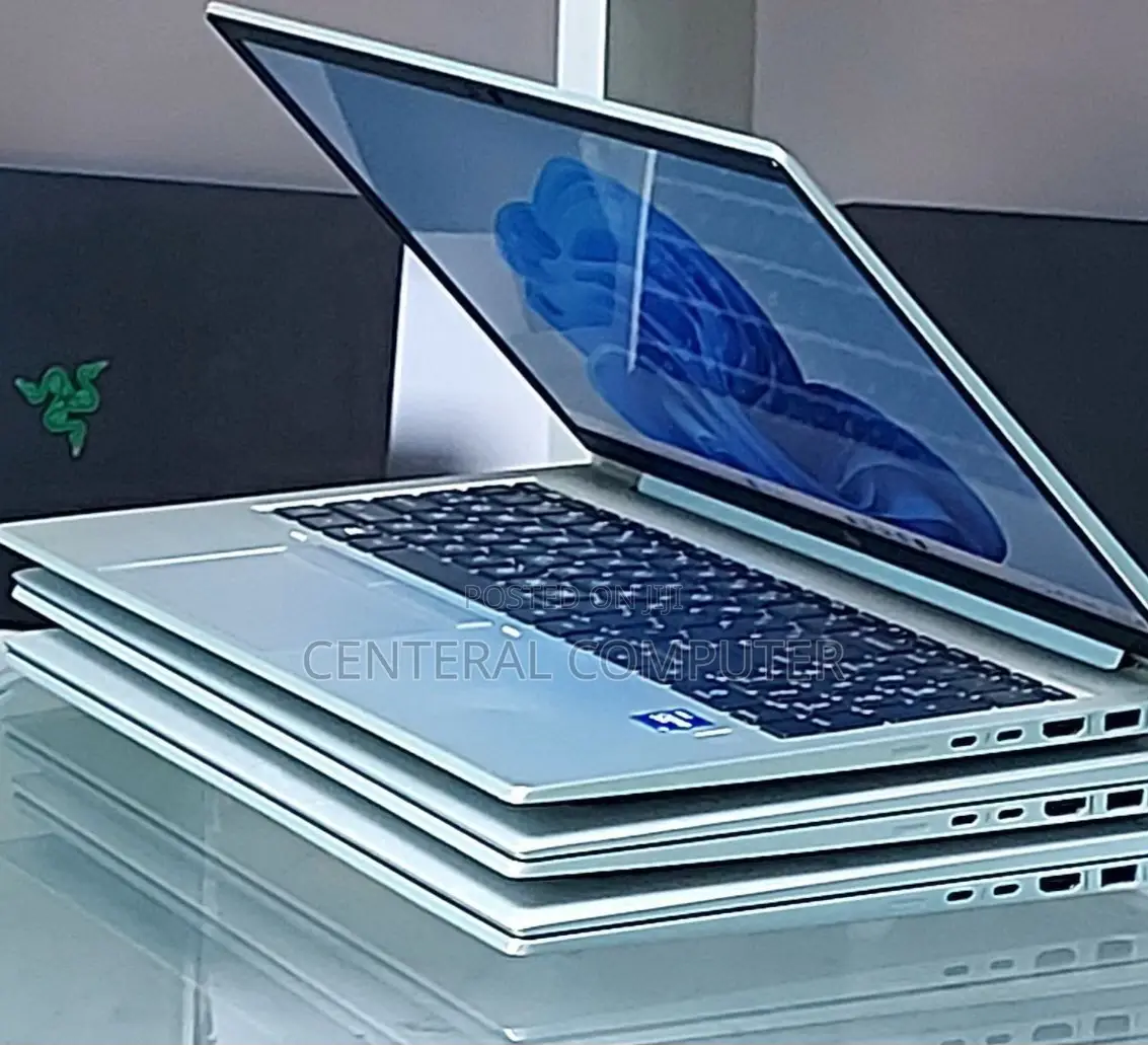 New Laptop HP EliteBook 845 G8 16GB Intel Core I7 SSD 512GB
