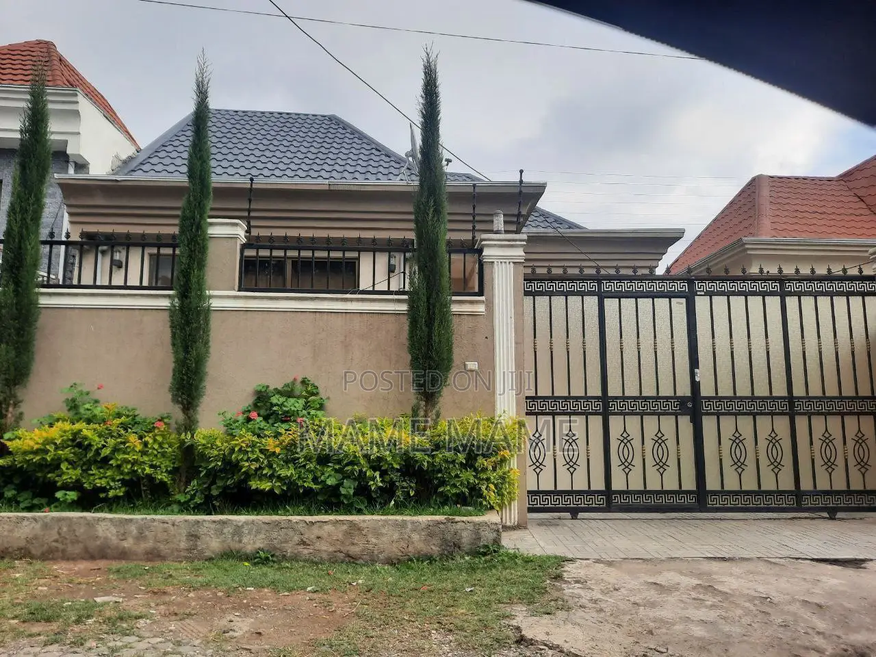 3bdrm Villa in Addis Abeba, Bole for sale