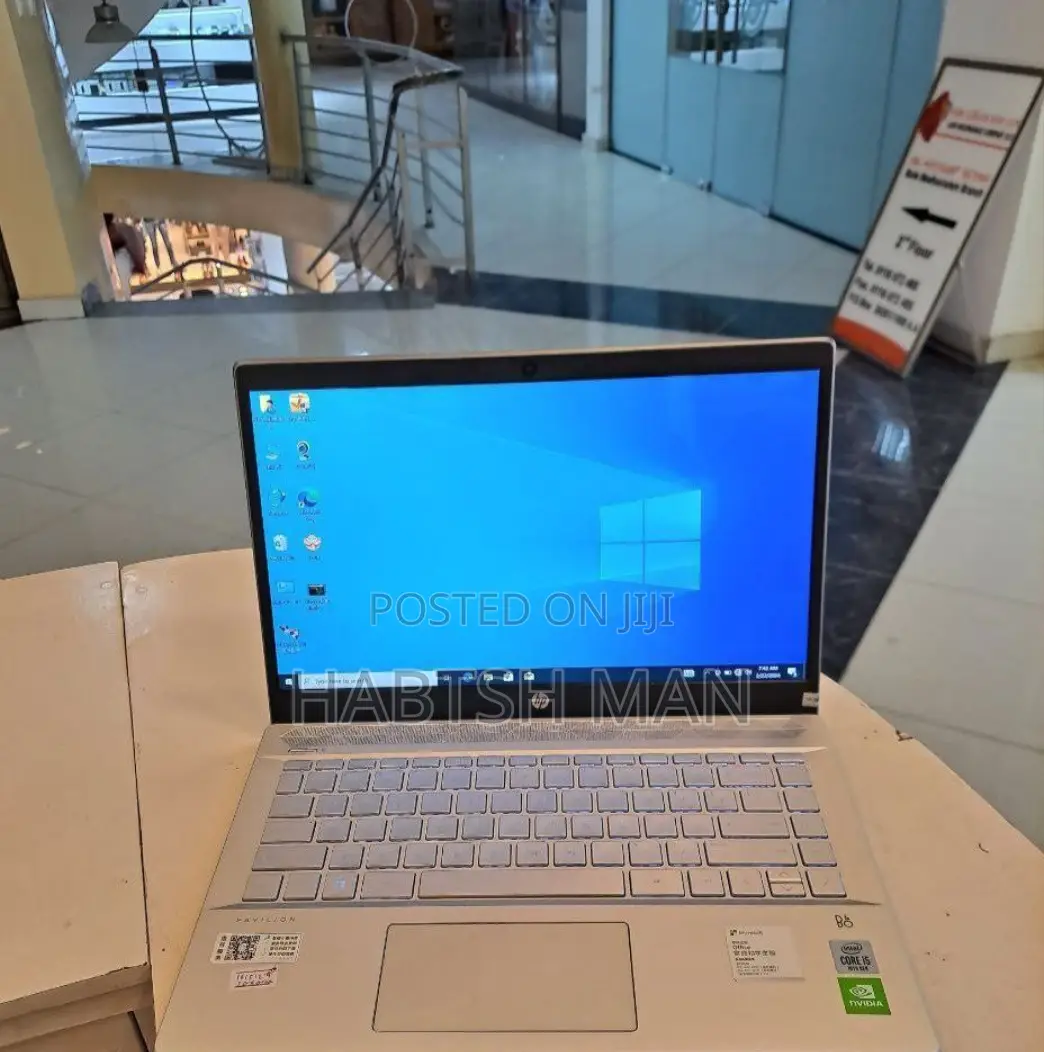 New Laptop HP Pavilion 15 16GB Intel Core I7 SSD 512GB