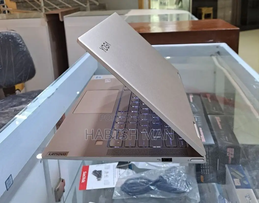 New Laptop Lenovo ThinkPad Yoga 8GB Intel Core I5 SSD 512GB