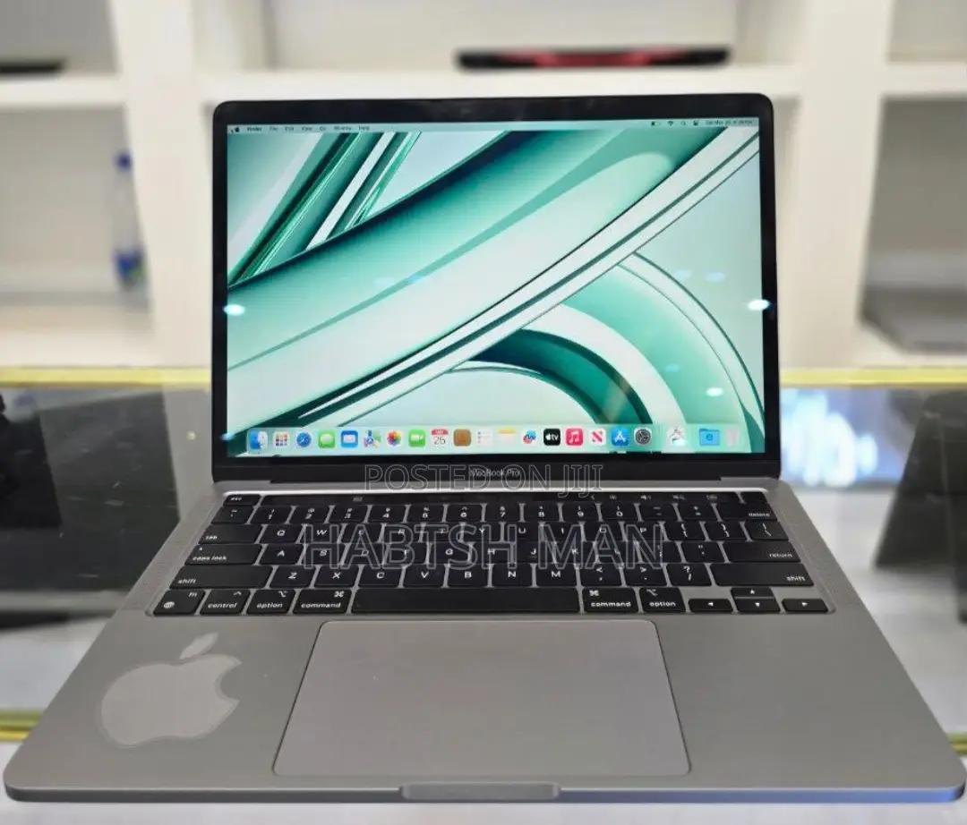 New Laptop Apple MacBook Pro 2022 M2 8GB Apple M2 SSD 256GB