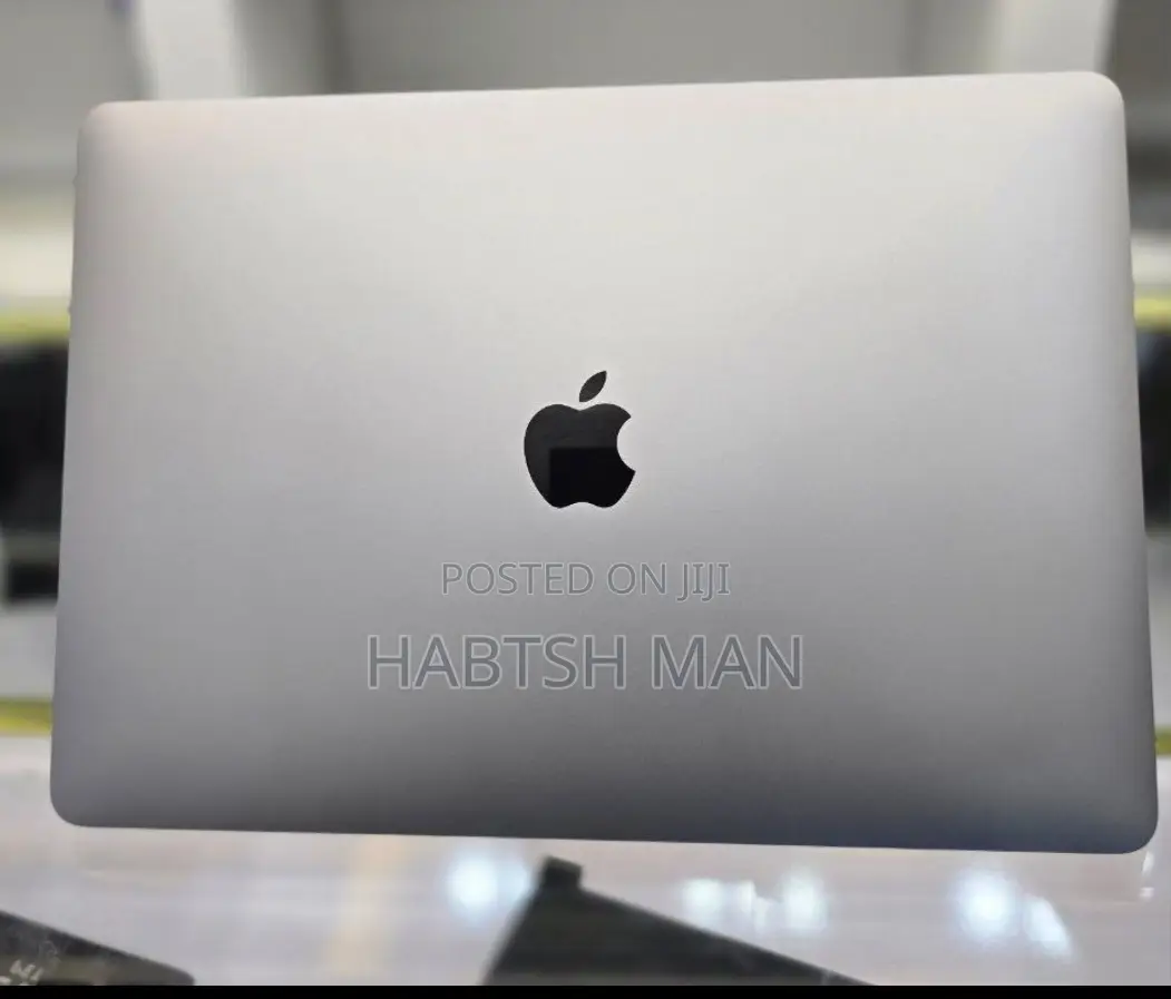 New Laptop Apple MacBook Air 2020 M1 8GB Apple M1 SSD 256GB