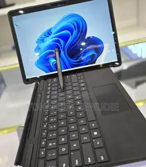 New Laptop Microsoft Surface Pro 9 16GB Intel Core I7 SSD 256GB