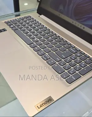 New Laptop Lenovo 8GB Intel Core I3 SSD 512GB