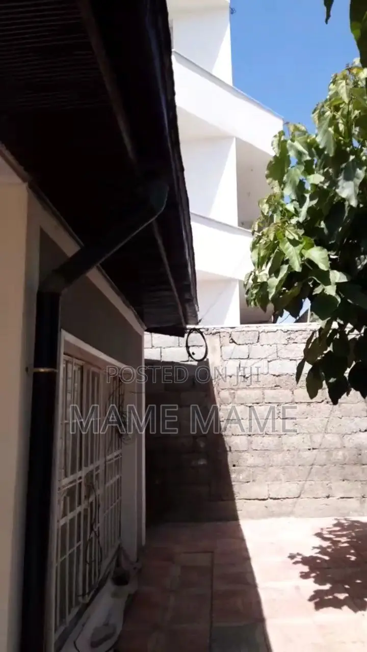 3bdrm House in Addis Abeba, Bole for rent