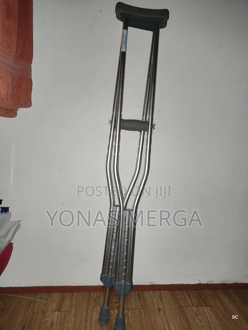 Crutches☆Crunch●Cranch'አይከብድም/አቆረቁርም/Crutches/ክራንች*Crunch/