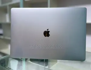 New Laptop Apple MacBook Pro 2019 32GB Intel Core I9 SSD 1T