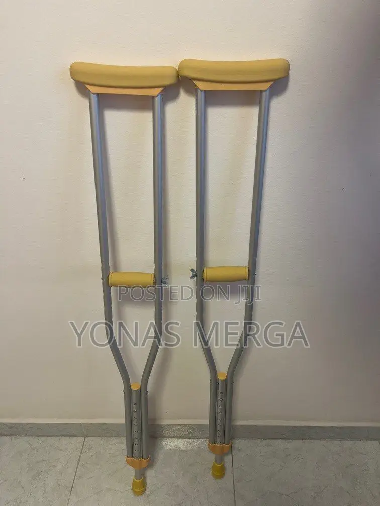 Stainless Steel Crutches 'ቁመቱ _ጨመር ቀነስ ማድረግ ይችላሉ/Crutches