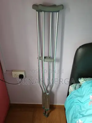 Aluminum Crutches $Cranch○Crunch¡ጠንካራ_ማይዝግ/Crutches:ምርጫ የክንድ