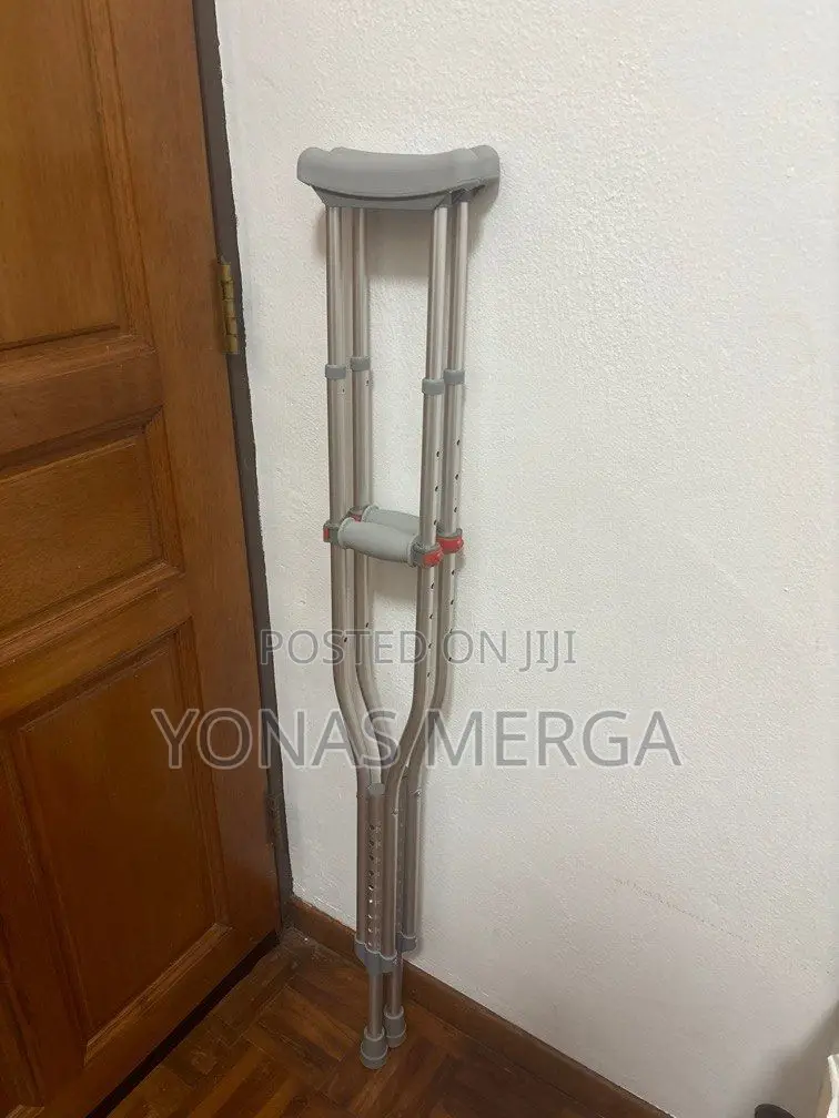 Crutches/Crutches$Crunch"ክራንች/Crunch Free Delivery Avaliable
