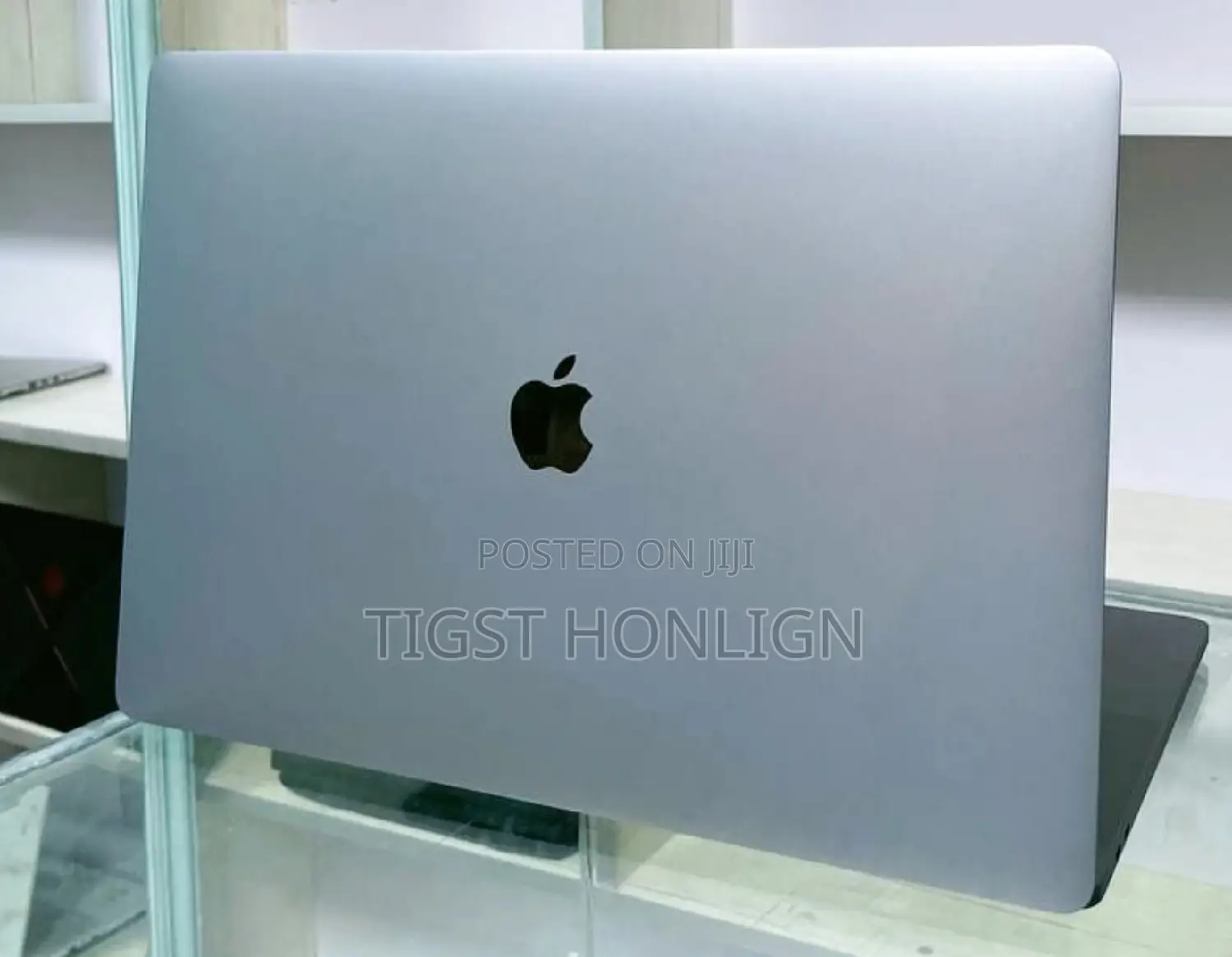 New Laptop Apple MacBook Pro 2019 32GB Intel Core I9 SSD 1T