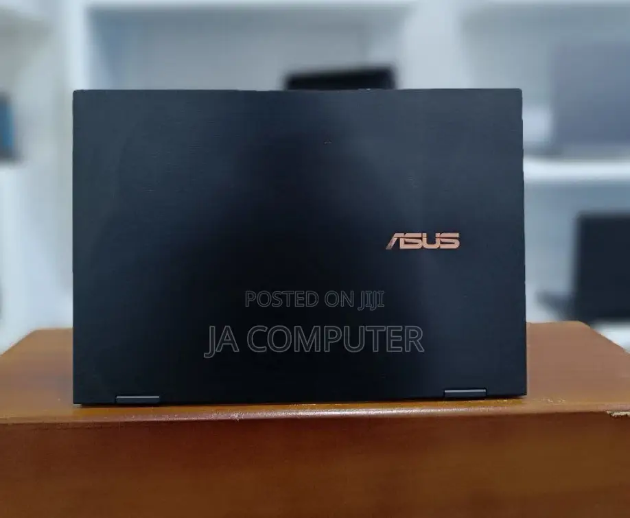 New Laptop Asus ZenBook Flip UX360UA 16GB Intel Core I7 SSD 1T