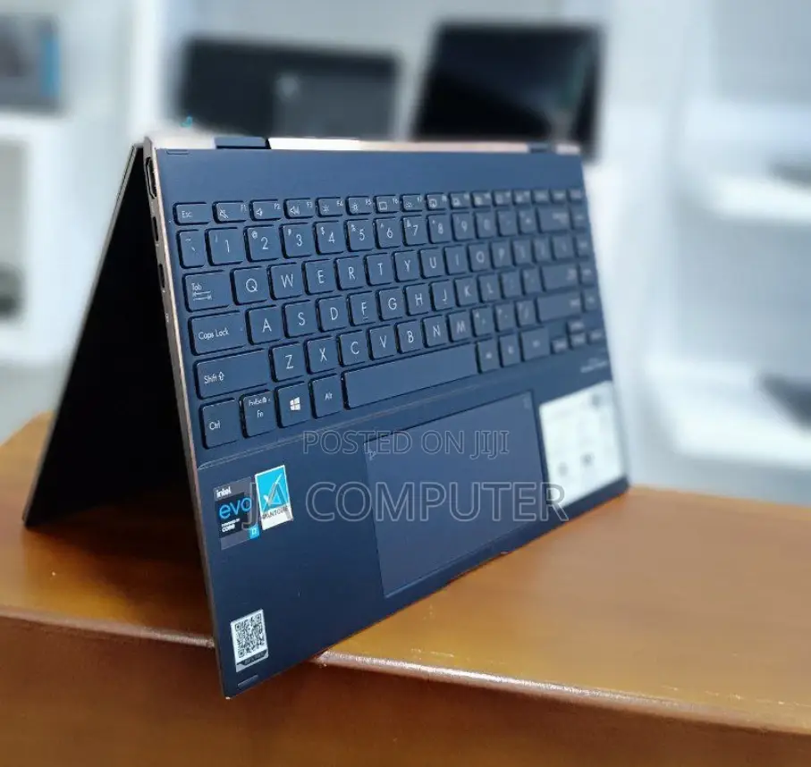 New Laptop Asus ZenBook Flip UX360UA 16GB Intel Core I7 SSD 1T