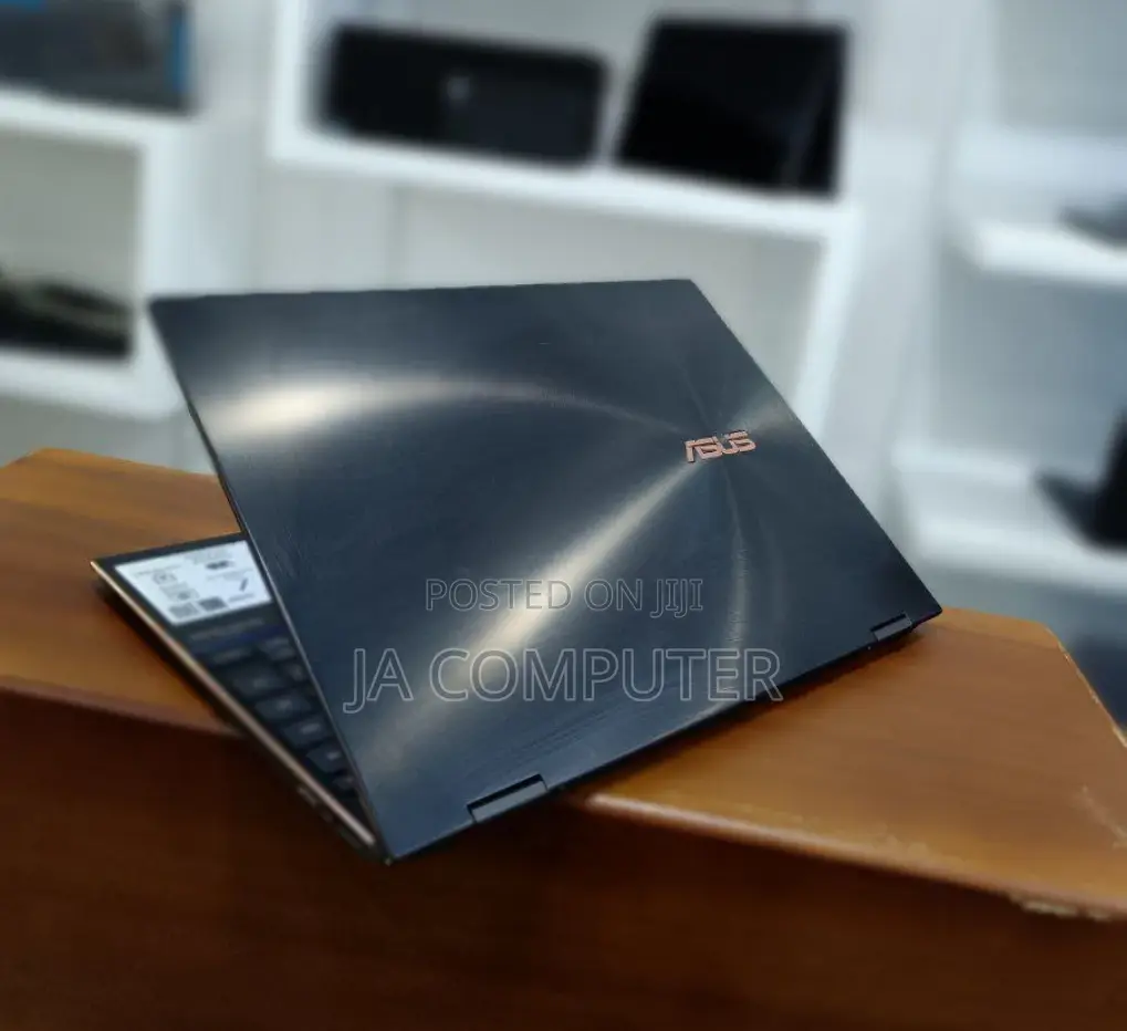 New Laptop Asus ZenBook Flip UX360UA 16GB Intel Core I7 SSD 1T