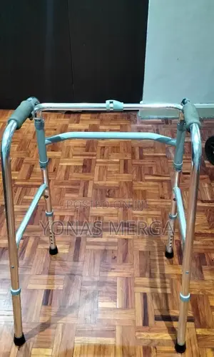 Photo - Walker፡Walker/ሚታጠፍ/ሚረዝም/Walker:Walker*Walker_አይዝግም፤ዉሀ አያዝገዉም