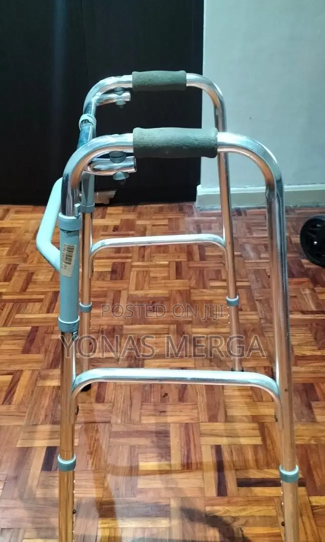 Aluminum Walker፦Walker፧አይጥልም 4እግር አለዉ/Walker/Walker:Walker