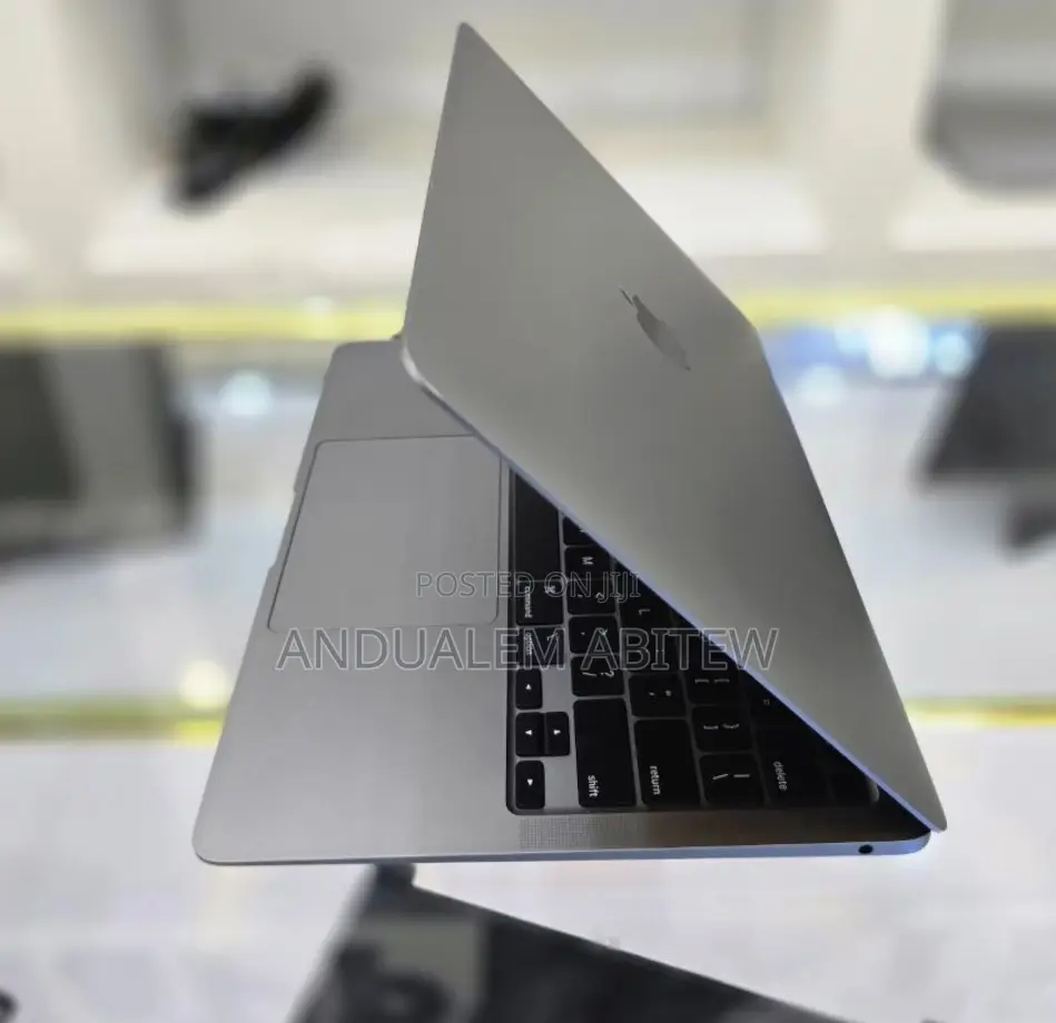 New Laptop Apple MacBook Air 2020 M1 8GB Apple M1 SSD 256GB